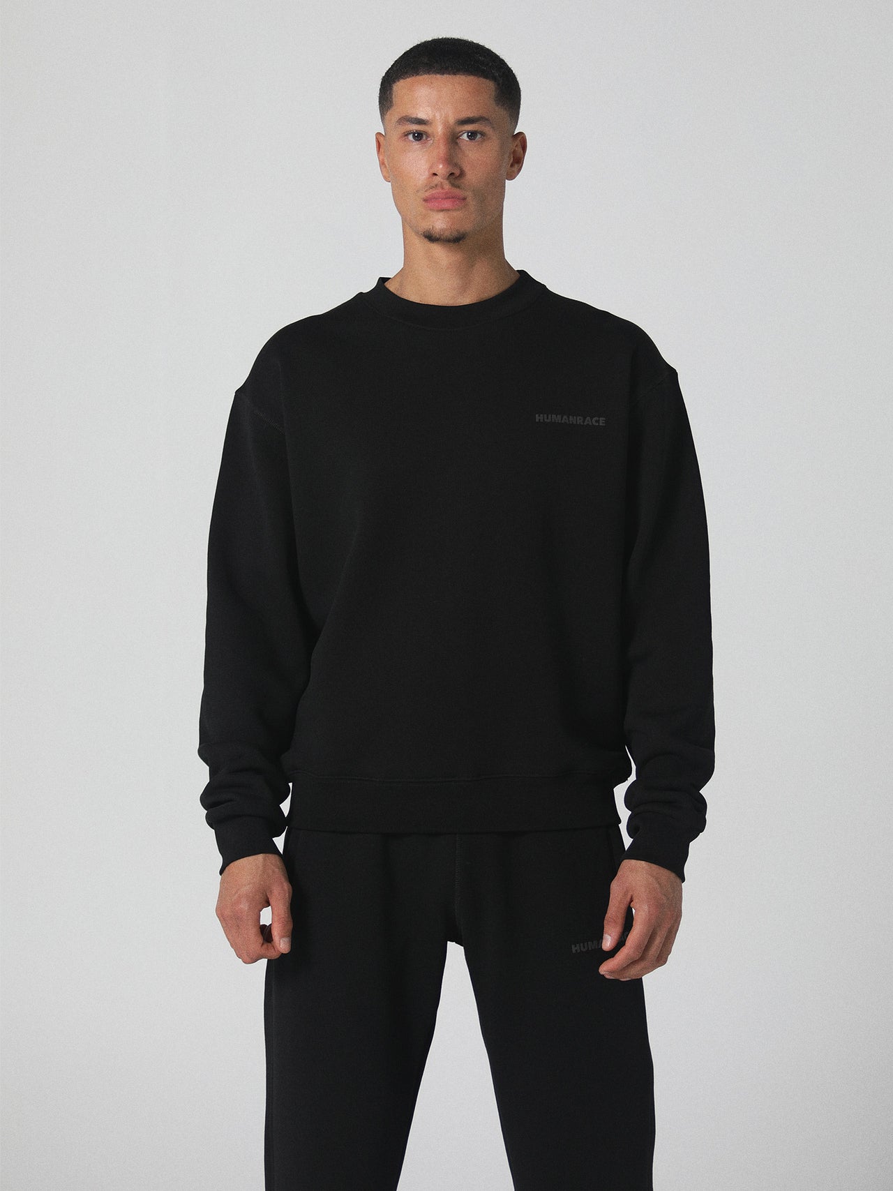 World Crewneck in Black